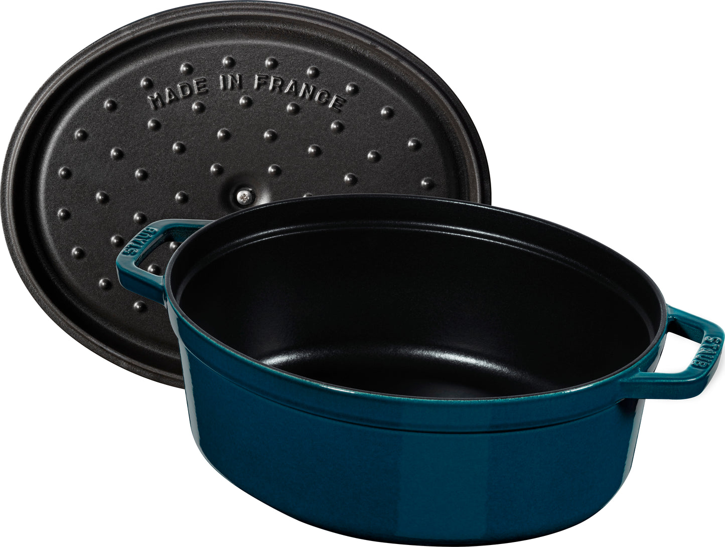 Staub Cocotte 33 cm aus Gusseisen für die professionelle Küche
