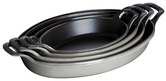 Staub Ofenform aus Gusseisen für die Zubereitung von Aufläufen und Gratins