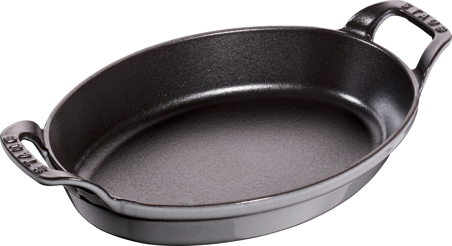 Staub Ofenform aus Gusseisen für die Zubereitung von Aufläufen