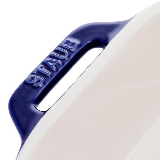 STAUB Auflaufform aus Keramik, dunkelblau, ideal für Aufläufe und Gratins.