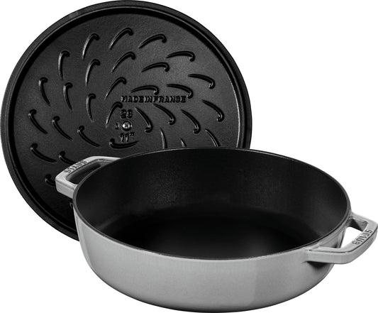 Staub Bräter mit Chistera Drop-Structure, 24 cm aus Gusseisen für gleichmäßiges Garen.