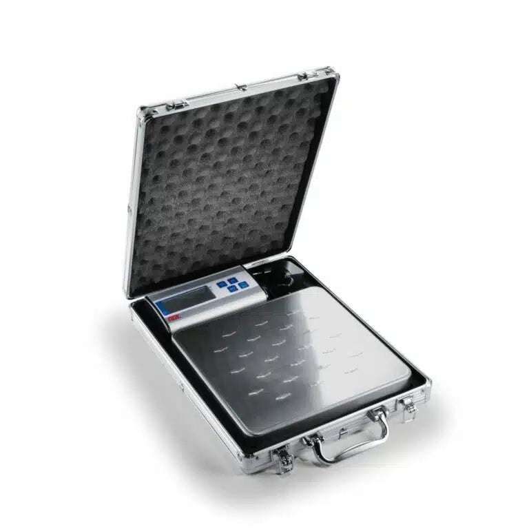 ADE Plattformwaage EPM120 für präzise Wiegungen im Gastronomie-Bereich.
