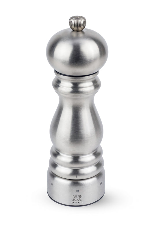 PEUGEOT Paris Pfeffermühle aus Edelstahl für präzises Mahlen von Pfeffer.