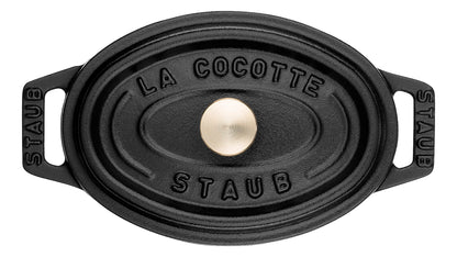 Staub Mini Cocotte 11 cm, ideal für kleine Portionen und vielseitigen Einsatz in der Küche.