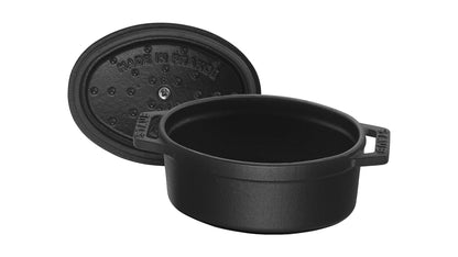 Staub Mini Cocotte 11 cm, ideal für kleine Portionen und vielseitigen Einsatz in der Küche.