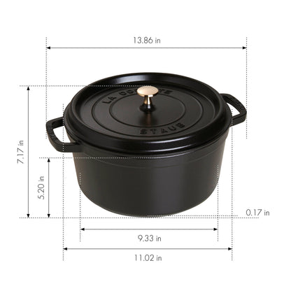 Staub Cocotte 28 cm aus Gusseisen für fettfreies Kochen.