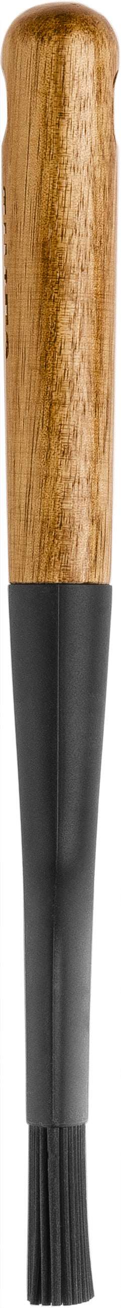 Staub Backpinsel aus Silikon zum Auftragen von Glasuren und Ölen in der Küche