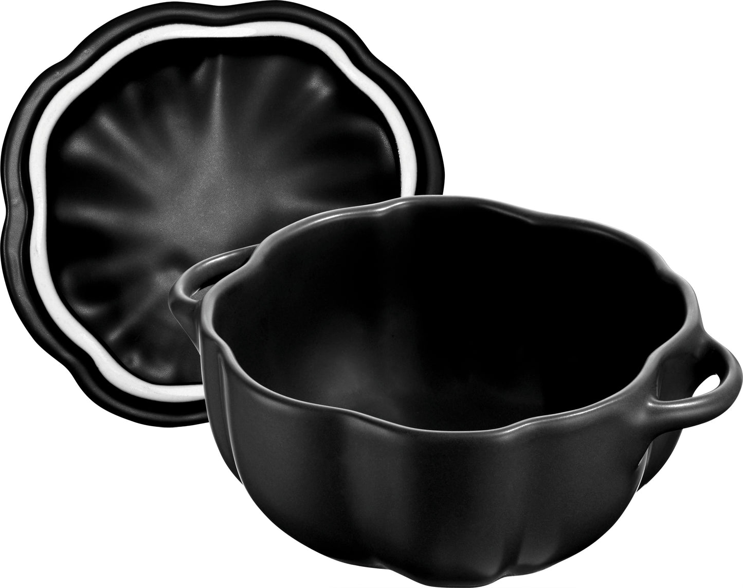 Staub Cocotte aus Keramik für die Zubereitung von Speisen