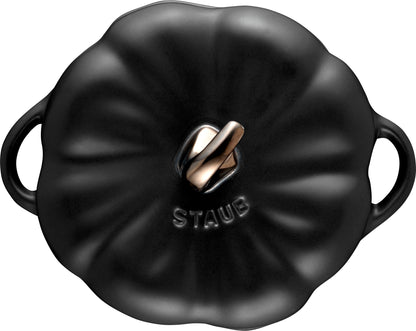 Staub Cocotte aus Keramik für die Zubereitung von Speisen