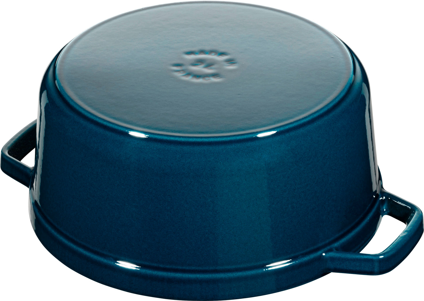 Staub Cocotte 24 cm aus Gusseisen für vielseitige Kochanwendungen