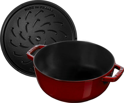 Staub La Marmite Lilie 24 cm in Grenadine-Rot für professionelle Küchen