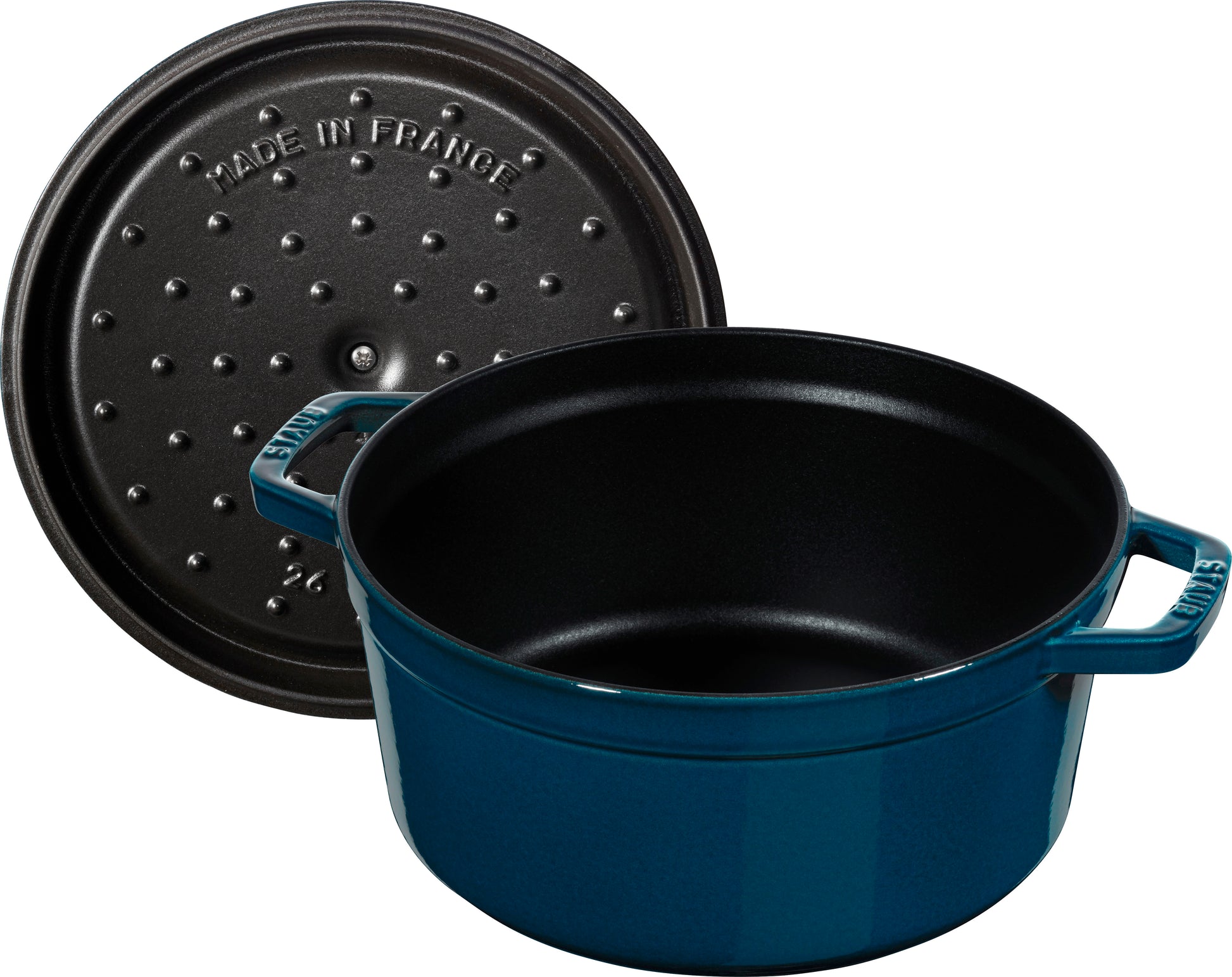 Staub Cocotte 26 cm aus Gusseisen für gleichmäßiges Kochen
