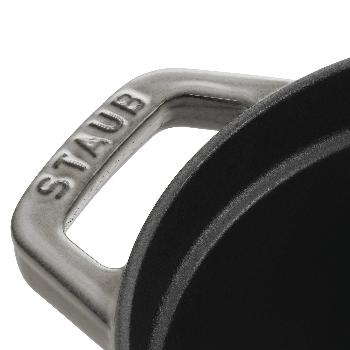 Staub Cocotte 29 cm aus Gusseisen für gleichmäßiges Garen