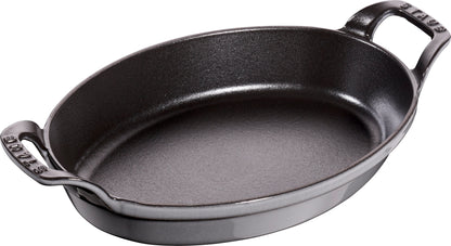 Staub Ofenform aus Gusseisen für die Zubereitung von Aufläufen