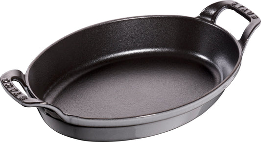 Staub Ofenform aus Gusseisen für die Zubereitung von Aufläufen