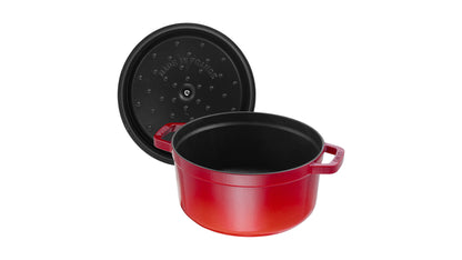 Staub Cocotte 28 cm in Kirsch-Rot für vielseitige Kochanwendungen