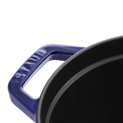 Staub Cocotte 31 cm aus Gusseisen, ideal für die professionelle Küche