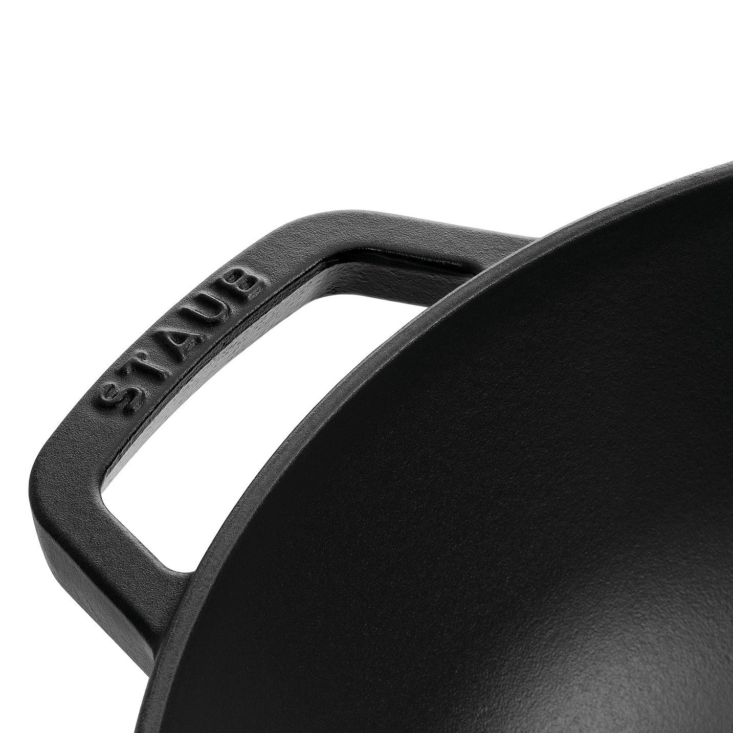 Staub Wok aus Gusseisen mit Glasdeckel, ideal für schnelles und schonendes Kochen