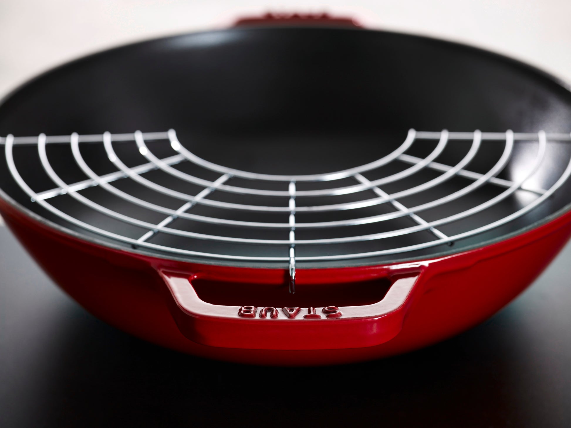 Staub Wok mit Glasdeckel, 30 cm – ideal zum Braten und Dämpfen