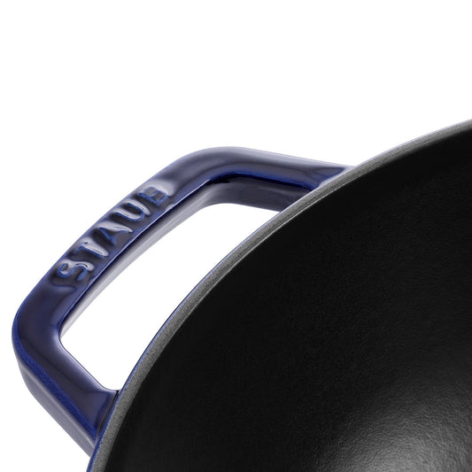 Staub Wok mit Glasdeckel für vielseitige Kochmethoden