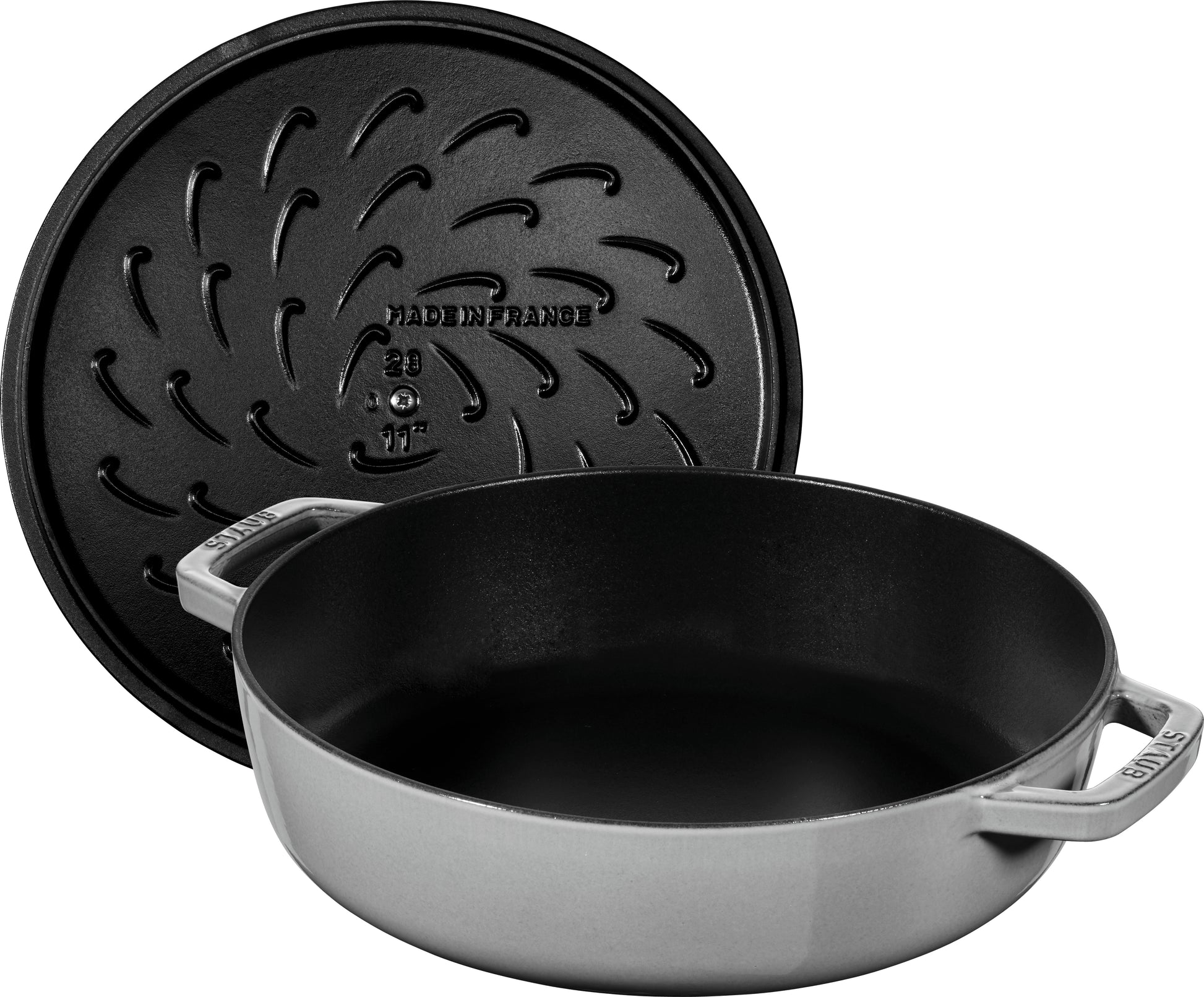 Staub Bräter mit Chistera Drop-Structure, 24 cm aus Gusseisen für gleichmäßiges Garen.