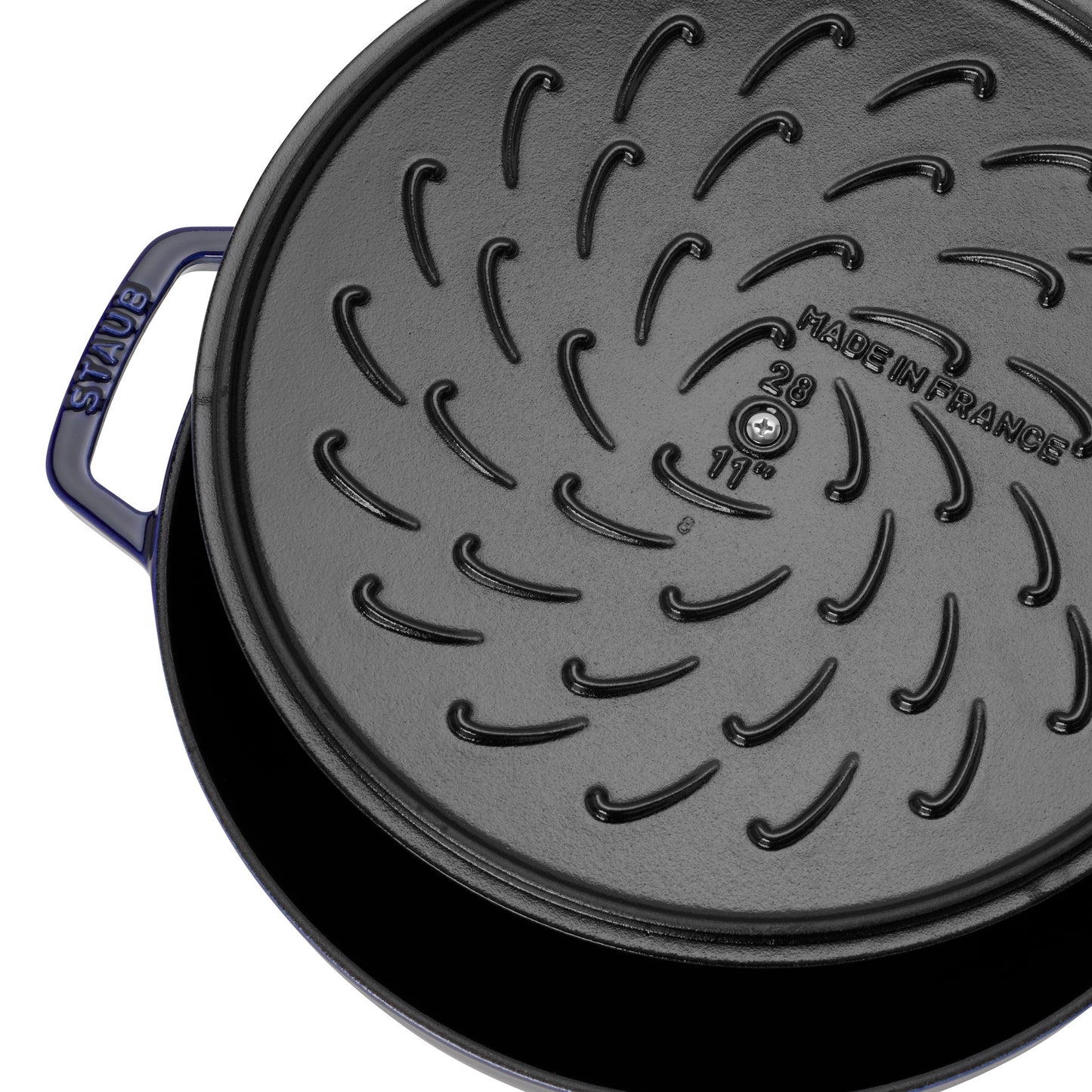 Staub Bräter mit Chistera Drop-Structure, 28 cm, ideal für das Kochen von Schmorgerichten.