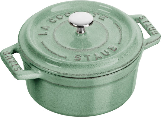 Staub Mini Cocotte aus Gusseisen für die Zubereitung kleiner Portionen
