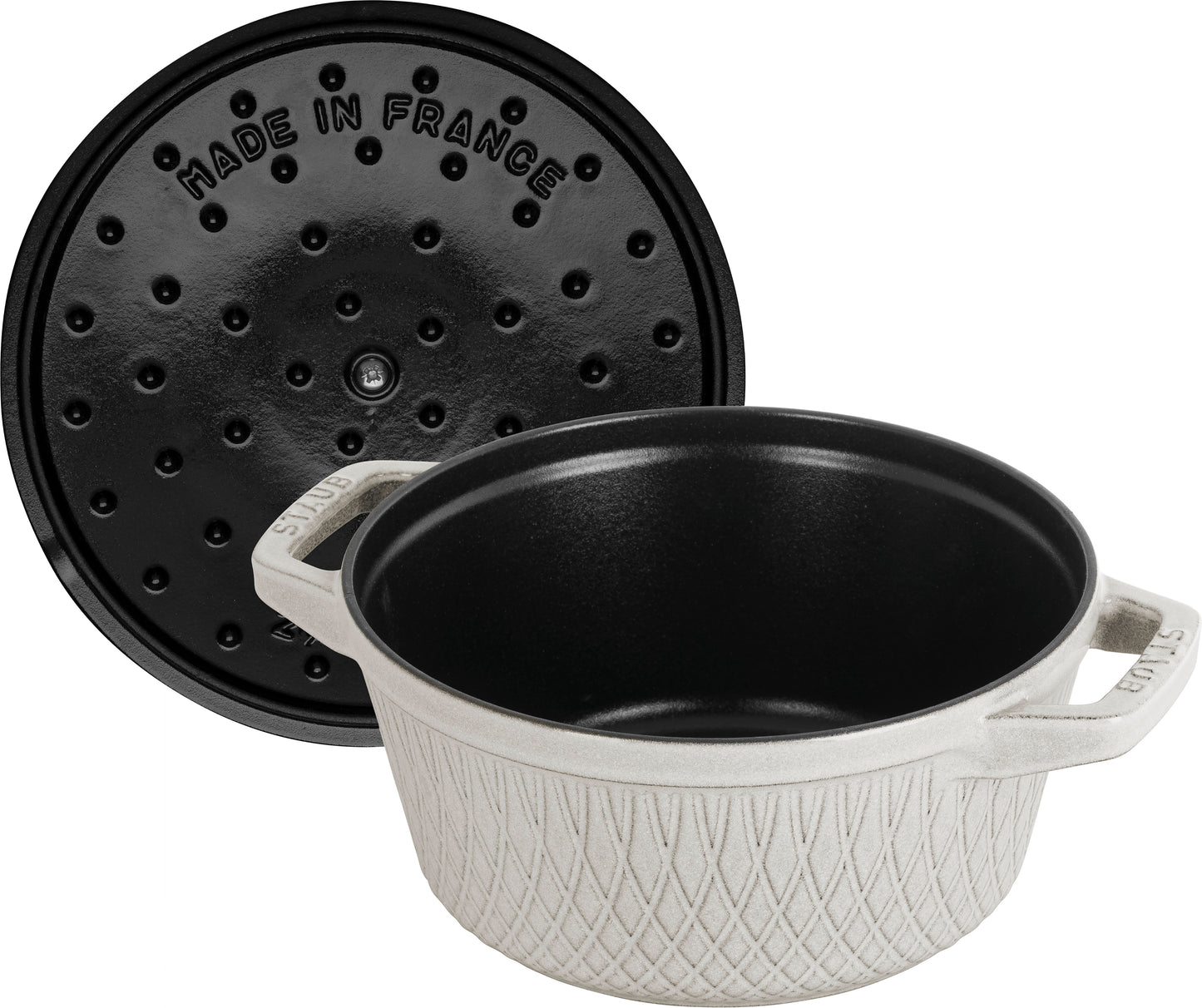 Staub Cocotte 24 cm aus Gusseisen für die professionelle Küche