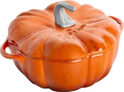 Staub Cocotte 24 cm in Zimt, ideal für das Kochen und Braten in der Gastronomie.