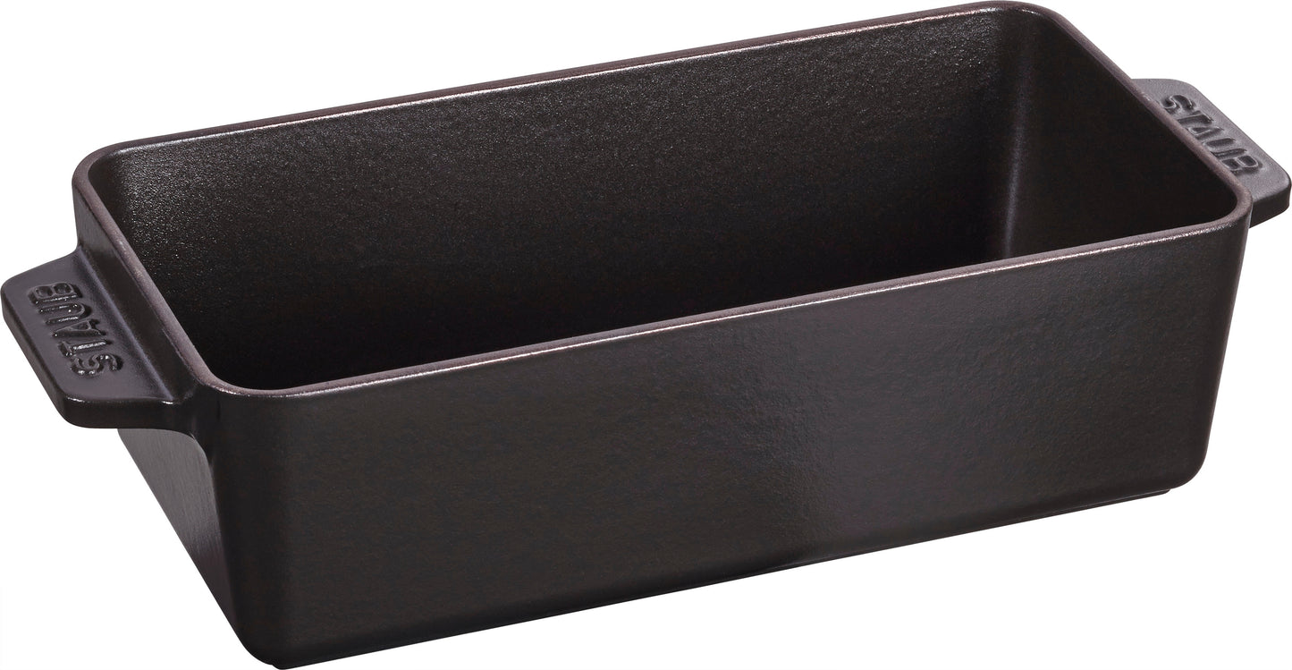 Staub Backform aus Gusseisen für gleichmäßiges Backen von Brot und Kuchen