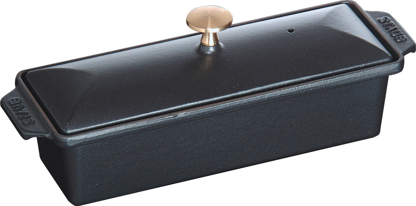 Staub Terrine aus Gusseisen für gleichmäßiges Garen von Speisen