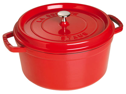 Staub Cocotte 28 cm in Kirsch-Rot für vielseitige Kochanwendungen