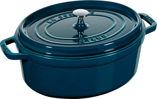 Staub Cocotte 31 cm aus Gusseisen, ideal für die Zubereitung von Gerichten in der Gastronomie