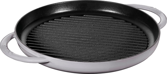 STAUB Pure Grill, 30 cm aus Gusseisen für vielseitige Grillgerichte.