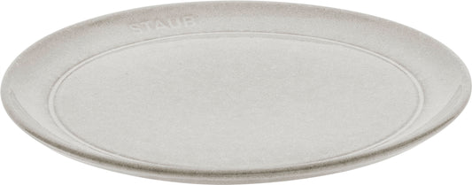 Staub Teller flach, 20 cm aus Keramik, ideal für Desserts und kleine Gerichte.