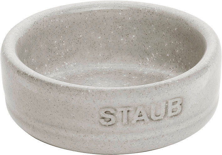 Staub Schüssel Set in Weißer Trüffel, ideal zum Servieren und für die Zubereitung von Speisen.