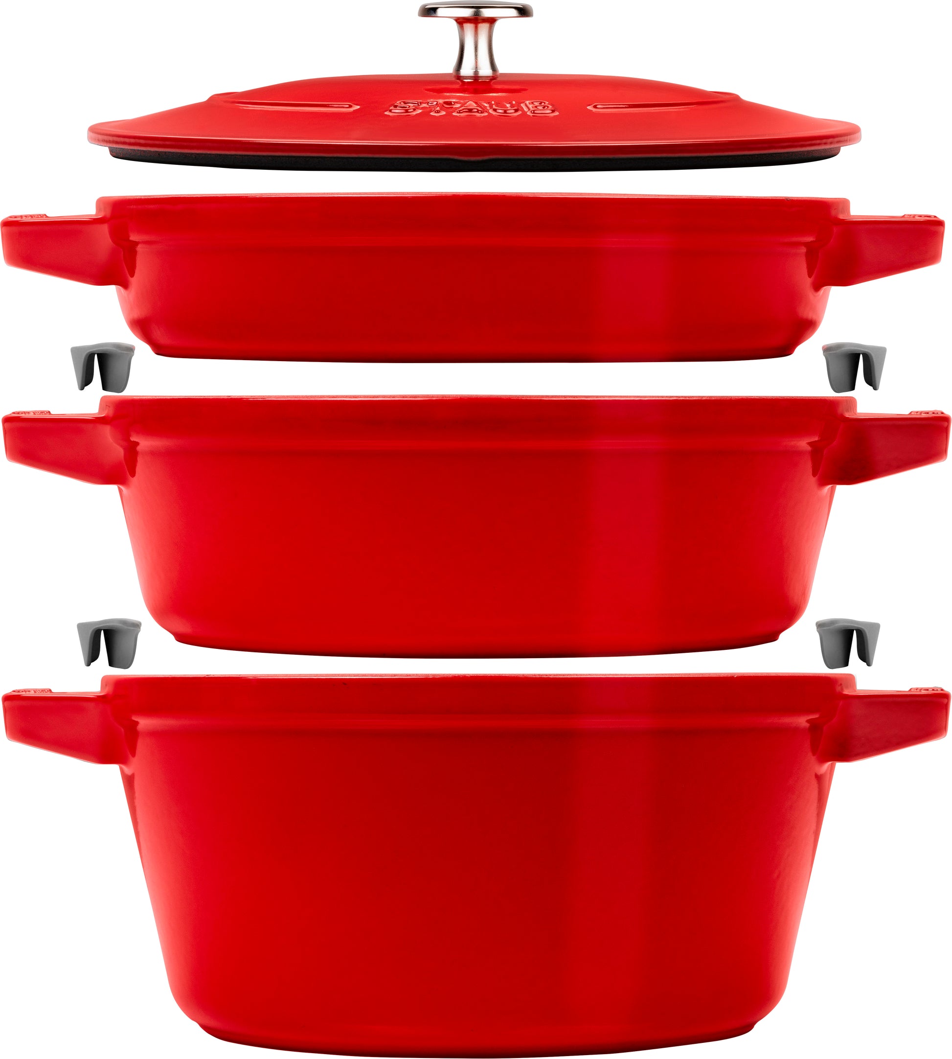 Staub Kochtopfset aus Gusseisen, ideal für professionelle Küchen.