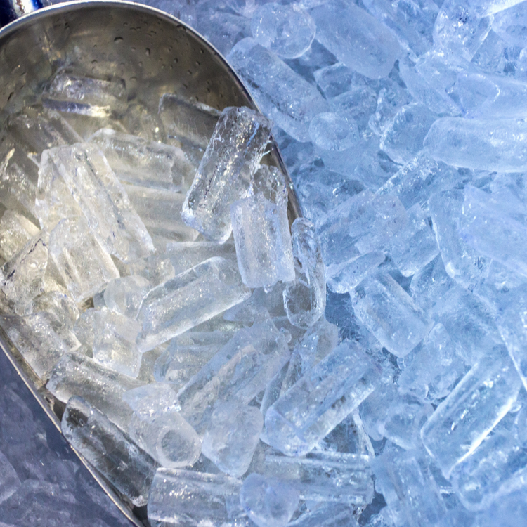 Eisvorratsbehälter