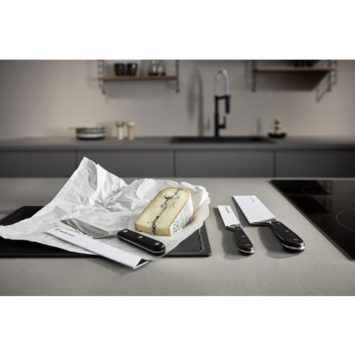 WÜSTHOF Käsemesser 12 cm für Hartkäse – präzise Schneide